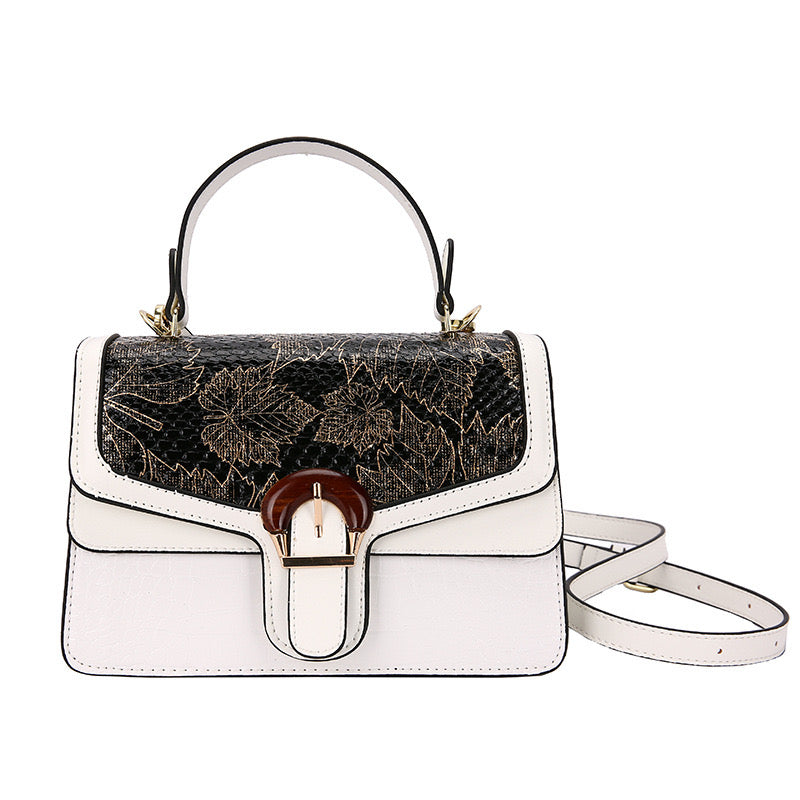Aliyah Bag